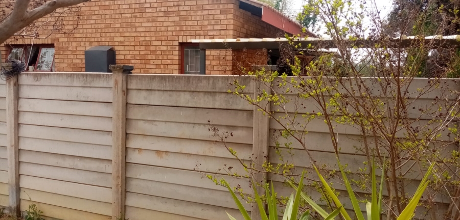 3 Bedroom Property for Sale in Songloed North West